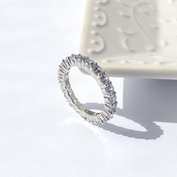 Round Cut Full Eternity Ring in Sterling Silver Promise Ring Engagement Ring - Picture 5 of 7